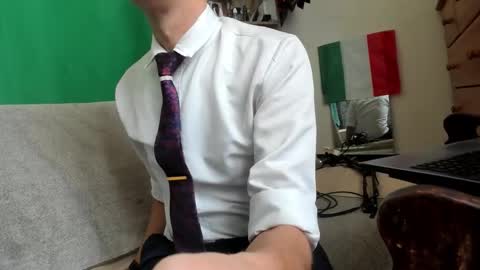 Virg Lszl online show from November 11, 11:15 am