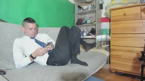 Virg Lszl online show from November 3, 4:42 pm