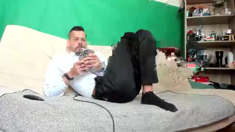 Virg Lszl online show from May 19, 10:43 am