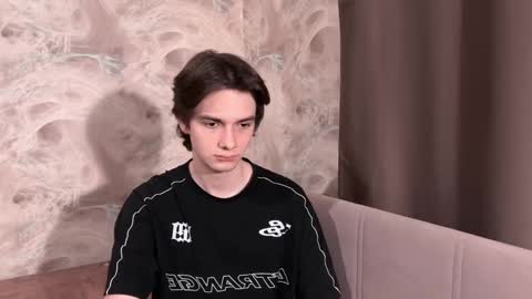 Tema online show from March 3, 6:37 pm