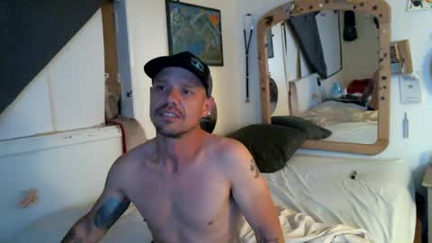 Axle online show from March 7, 10:13 am