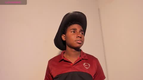 teylor_lovee online show from February 3, 10:04 pm