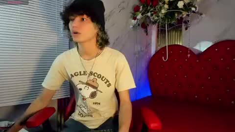 thanier_18 online show from June 26, 7:49 pm