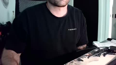 That guy online show from April 19, 10:23 pm