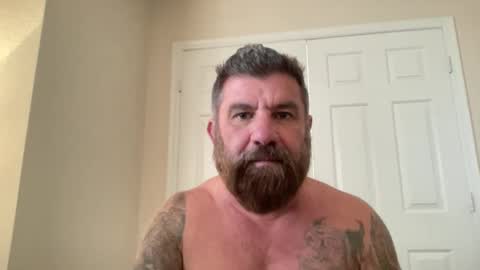 ThatGuyBearded online show from January 1, 5:22 pm