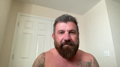 ThatGuyBearded online show from December 9, 7:13 pm