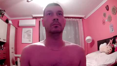 the_bee16 online show from June 24, 10:18 am