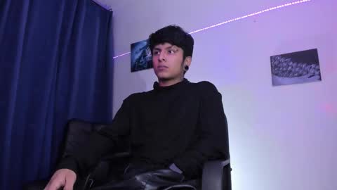 Danny online show from January 28, 2:43 am