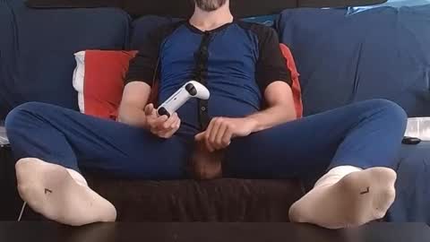 Blue and Red online show from December 2, 4:40 pm