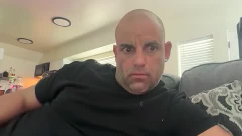 theBuzz777 online show from November 19, 6:08 pm