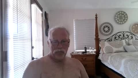 thecooltool_1 online show from March 3, 5:42 pm