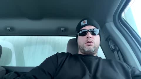 Carter Bates online show from December 31, 3:53 pm