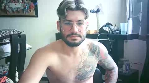 thedragonboyxxx online show from April 22, 6:56 pm