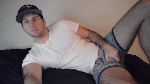 Theetwohander online show from February 24, 2:12 am