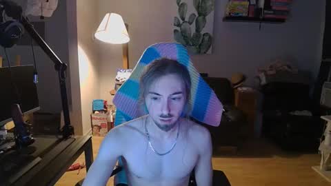 Thefabulousam Independent Model online show from December 23, 4:22 am