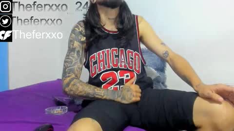 independent Model online show from November 20, 12:21 am