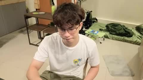 Green online show from March 24, 10:20 am