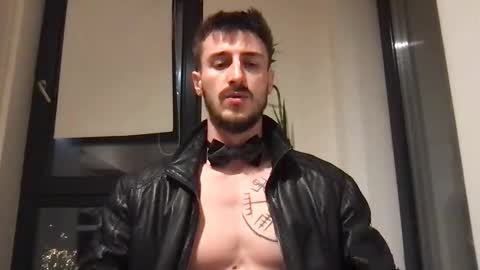 Snapshot of thejoker888 chatting on December 9, 1:29 am Master Joker online show from December 9, 1:29 am