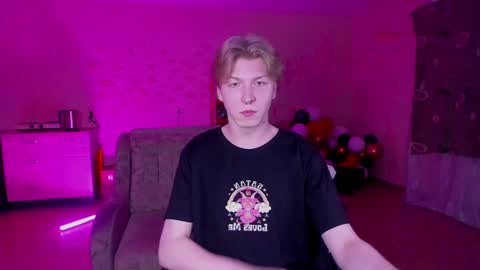 Sever online show from January 19, 6:21 pm