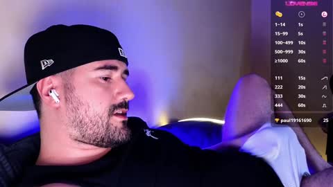 Snapshot of theoravi chatting on December 20, 3:14 am Theo Ravi online show from December 20, 3:14 am