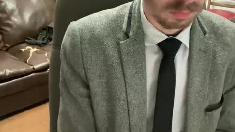 BuellerBueller online show from January 7, 1:43 am