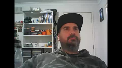 aussiebeard online show from May 20, 2:51 am