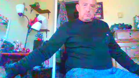 Snapshot of therealdusty1 chatting on September 20, 3:12 pm therealdusty1 online show from September 20, 3:12 pm