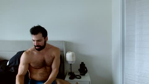 Yoshi online show from August 6, 8:37 pm