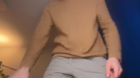 Snapshot of therealveggieboy chatting on February 27, 4:31 am Pookie online show from February 27, 4:31 am