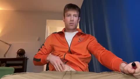 Snapshot of therealveggieboy chatting on March 6, 3:02 am Pookie online show from March 6, 3:02 am