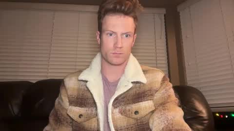 Snapshot of therealveggieboy chatting on December 27, 6:57 am Pookie online show from December 27, 6:57 am