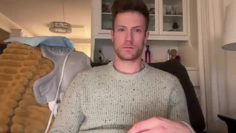 Snapshot of therealveggieboy chatting on January 17, 6:36 am Pookie online show from January 17, 6:36 am