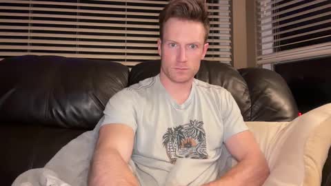 Snapshot of therealveggieboy chatting on December 15, 6:40 am Pookie online show from December 15, 6:40 am