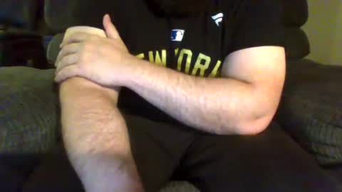 Snapshot of thethril1990 chatting on October 11, 10:47 pm Thethrill online show from October 11, 10:47 pm