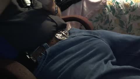 thetnguy online show from November 24, 4:19 pm