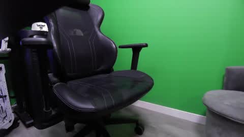 TheVulvaAddict aka kuruptxxx online show from June 20, 9:31 pm