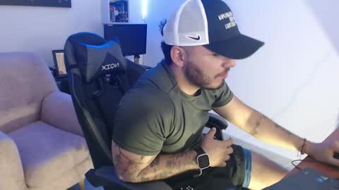 thiago_420 online show from May 21, 1:12 am