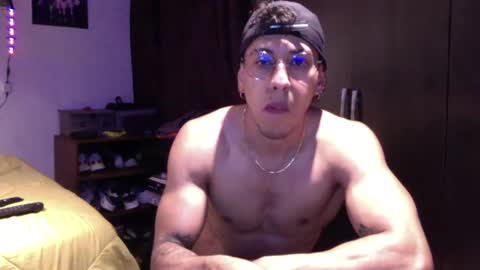 thiago_happy online show from February 26, 2:59 am