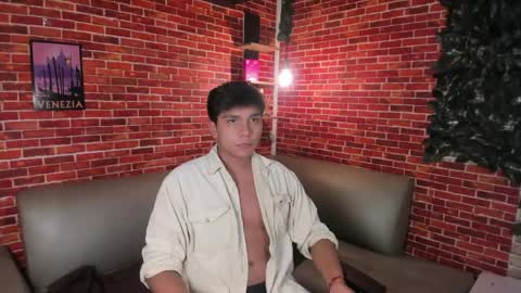 thiago online show from May 27, 12:24 pm
