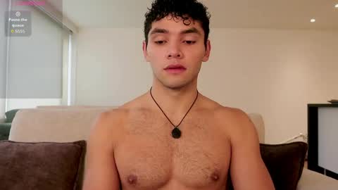 Just Thiago  online show from May 16, 4:05 pm
