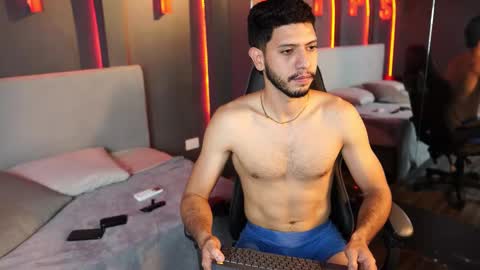 Thiago online show from January 15, 12:52 pm