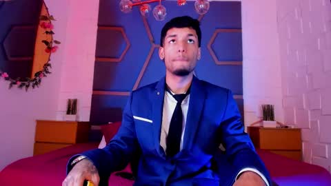 ThiagoFerreti online show from December 4, 8:16 pm