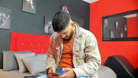 Thia Gomez online show from September 15, 12:28 pm