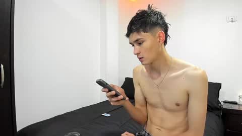 Thiago Wells online show from January 14, 4:50 pm