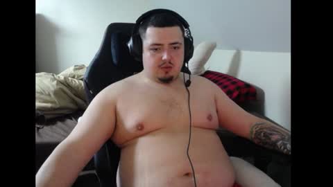 thickboy2424 online show from February 1, 5:18 am