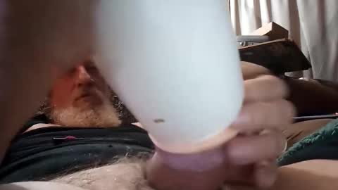 thickcock00088 online show from February 2, 5:26 pm