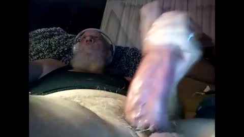 thickcock00088 online show from January 28, 11:50 pm