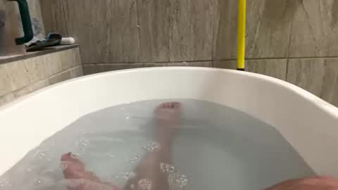 Snapshot of thickdic44 chatting on October 18, 11:31 pm thickdic44 online show from October 18, 11:31 pm