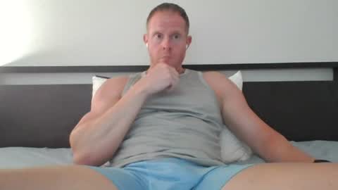 thickkredd8 online show from July 31, 11:03 pm