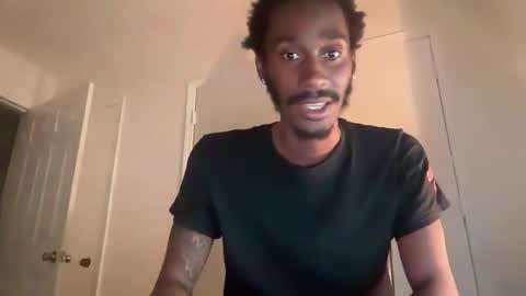 thirdlegkenny online show from November 17, 2:47 am